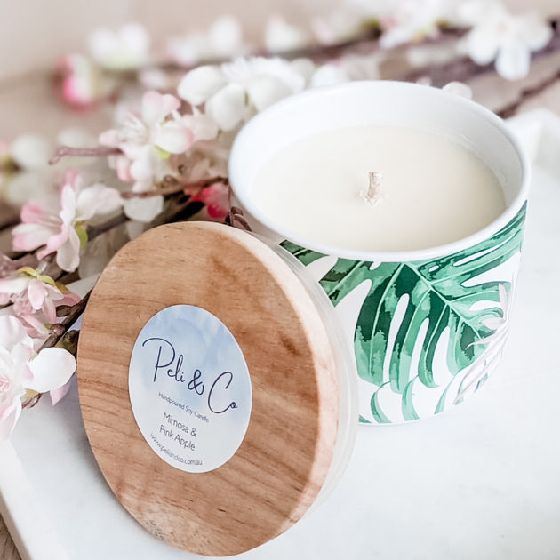 What do our candles really smell like? Peli & Co